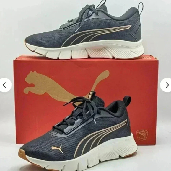 PUMA Ladies' Flex Focus Lite Sneaker - Picture 1 of 9